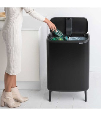 BO טאץ פח הפרדה 30+30 ליטר שחור מט Brabantia