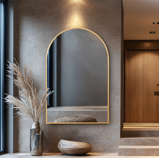 מראה חצי מעוגלת זהב