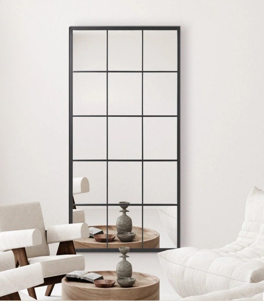 מראה | ריבועים שחורים |